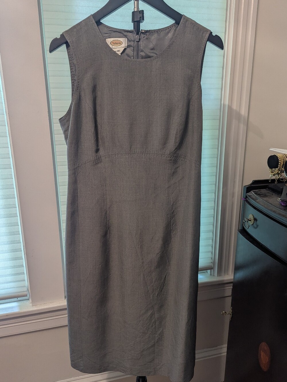 Talbots Sleeveless Gray Sheath Dress - Pure Silk